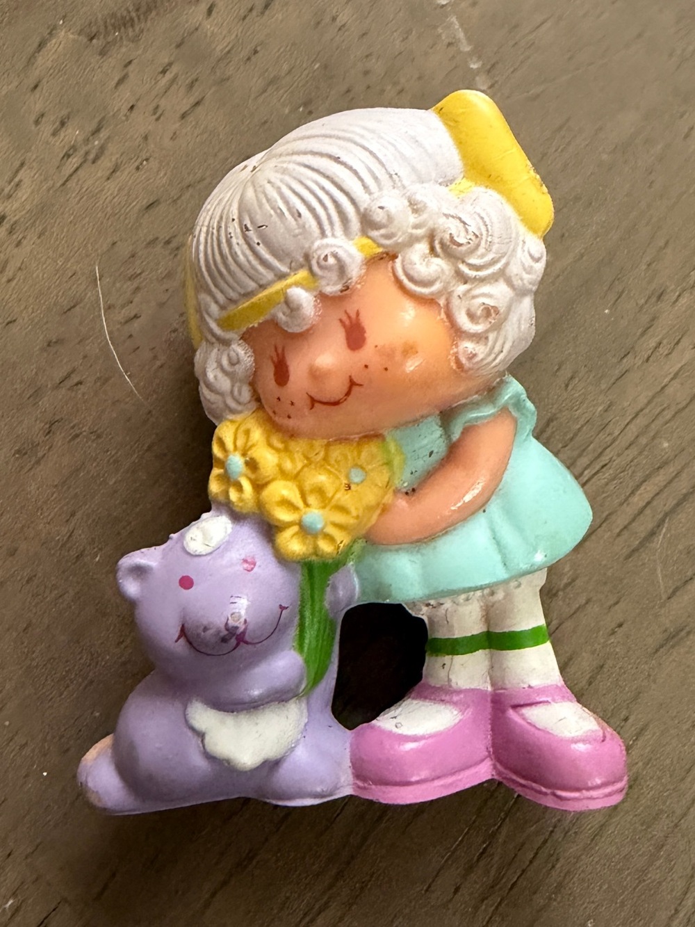 Vintage 1980s Angel Cake with Souffle PVC Miniature Kenner Strawberry Land